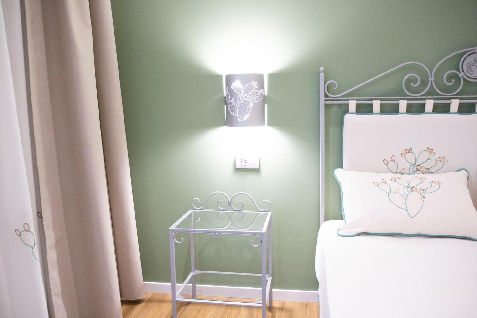 Berry Rooms Κάλιαρι Εξωτερικό φωτογραφία